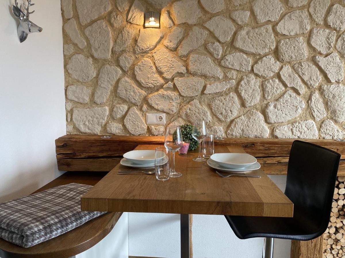 Alpine Studio Apartment By Aa Holiday Homes Шладминг Екстериор снимка